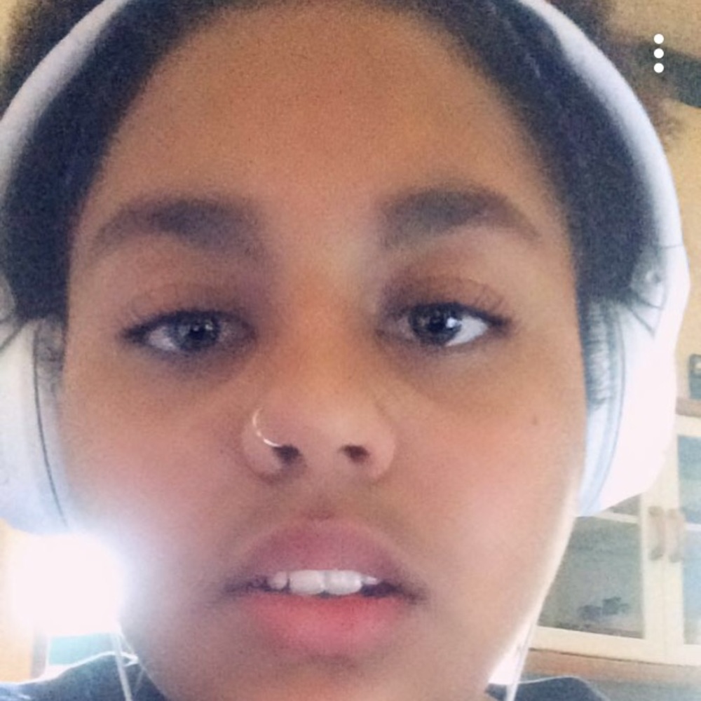 Meet your Posher, Natania